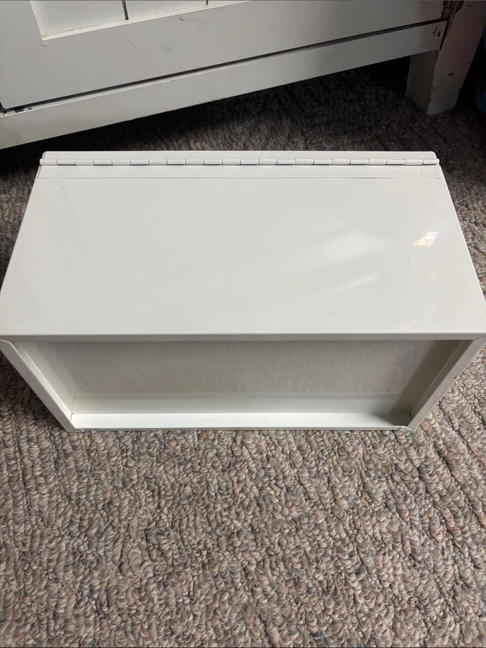 Kobalt 2-Drawer Metal Storage Chest ā White - Picture 6 of 7